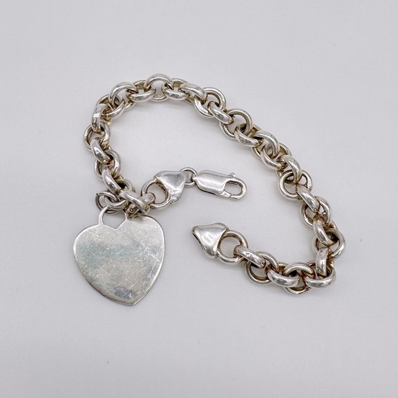 Sterling Silver Heart Charm Bracelet Heart Tag Round Links Marked 925 - Picture 3 of 4